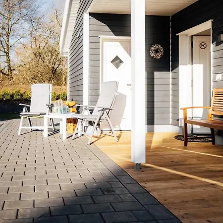 Holiday home Regenbogen - *